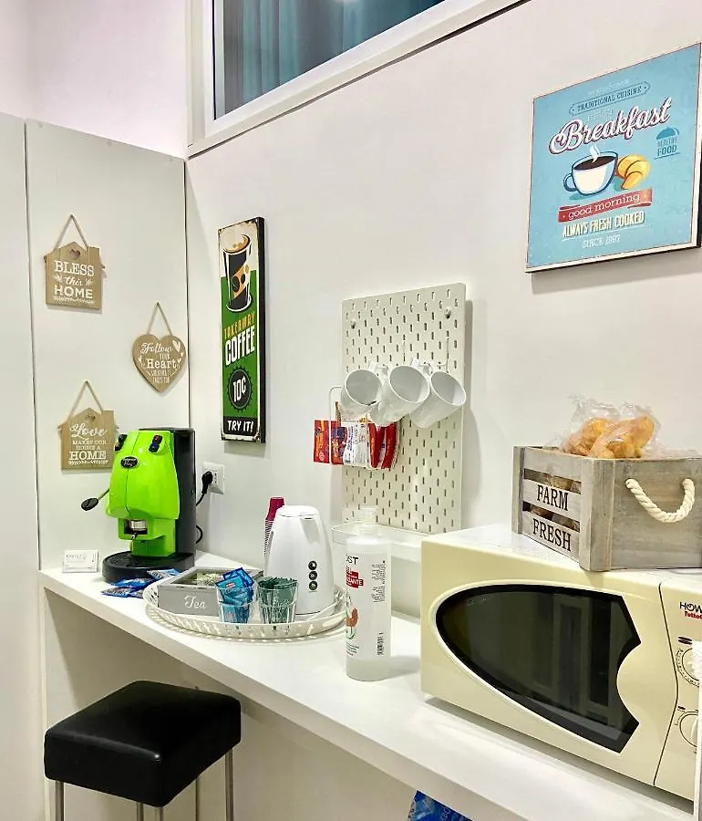Dora'S House Otel Napoli Konukevi