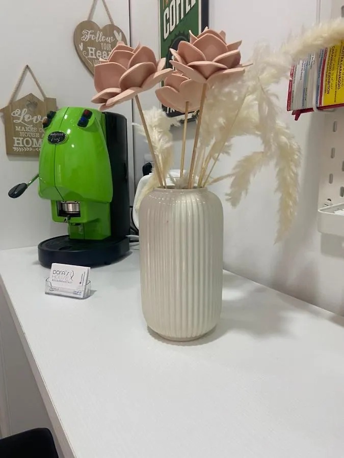 那不勒斯 Dora'S House酒店